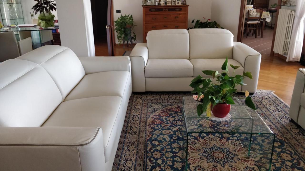 Marinella B&B Cornale Oda fotoğraf