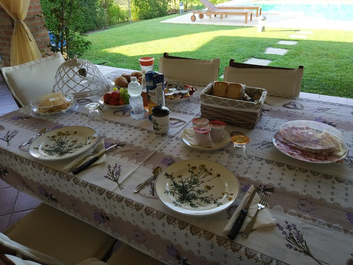 Marinella B&B Cornale Dış mekan fotoğraf